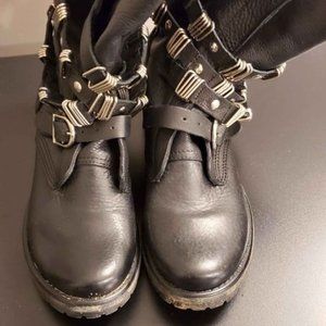 Steve Madden combat boots